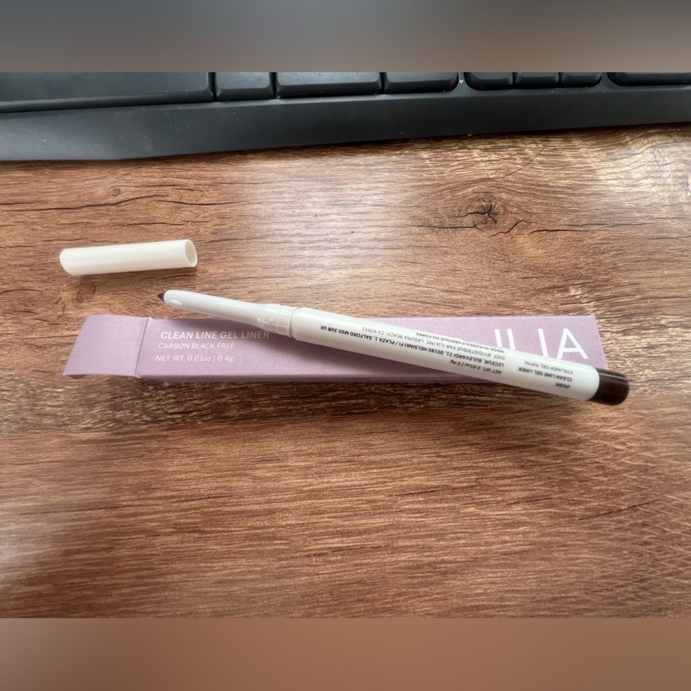ILIA Clean Line gel eyeliner, Dusk , new in box